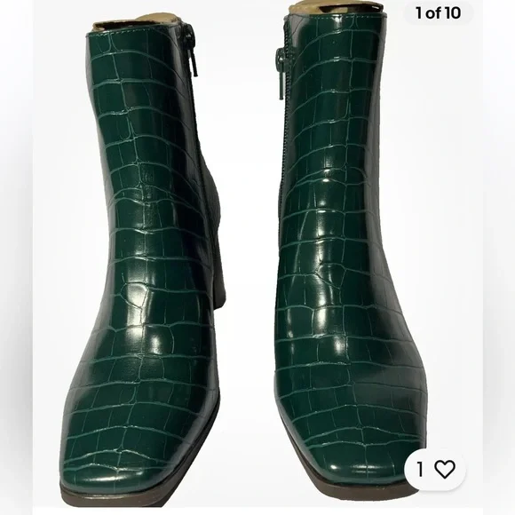 INC Womens Dasha Green Leather Ankle Booties Shoes 5.5 Medium Great Holiday Boot - Picture 1 of 7